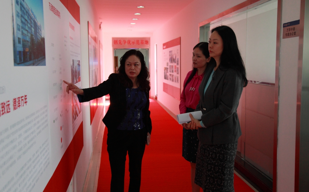 图形2.jpg 图形2.jpg