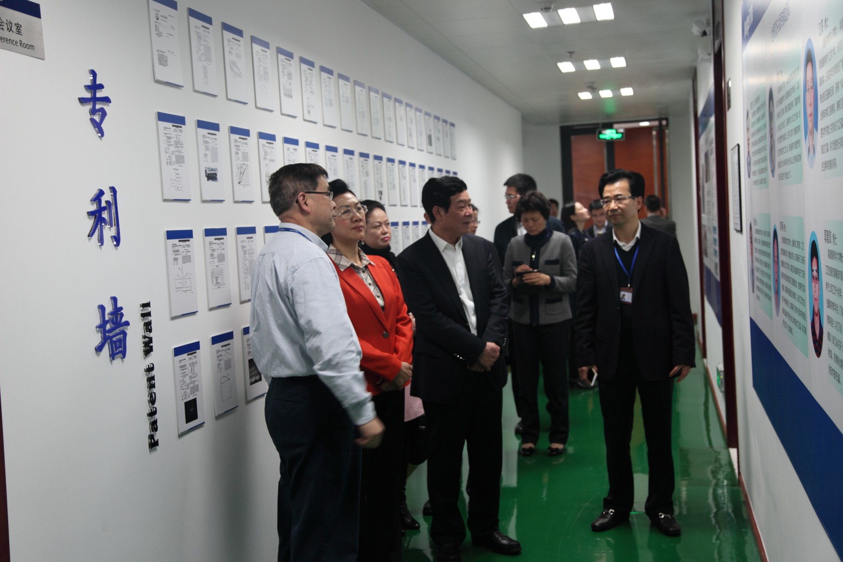 图形1.jpg 图形1.jpg